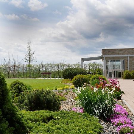 Hotel Harmony Medical & Wellness-Free Parking, 1,8Km From The Center Kroměříž Exteriör bild