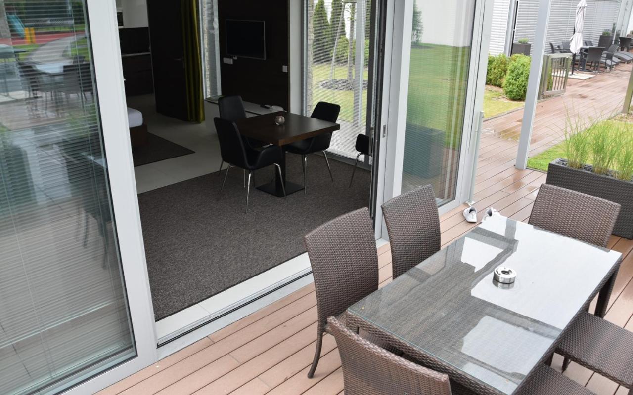 Hotel Harmony Medical & Wellness-Free Parking, 1,8Km From The Center Kroměříž Exteriör bild