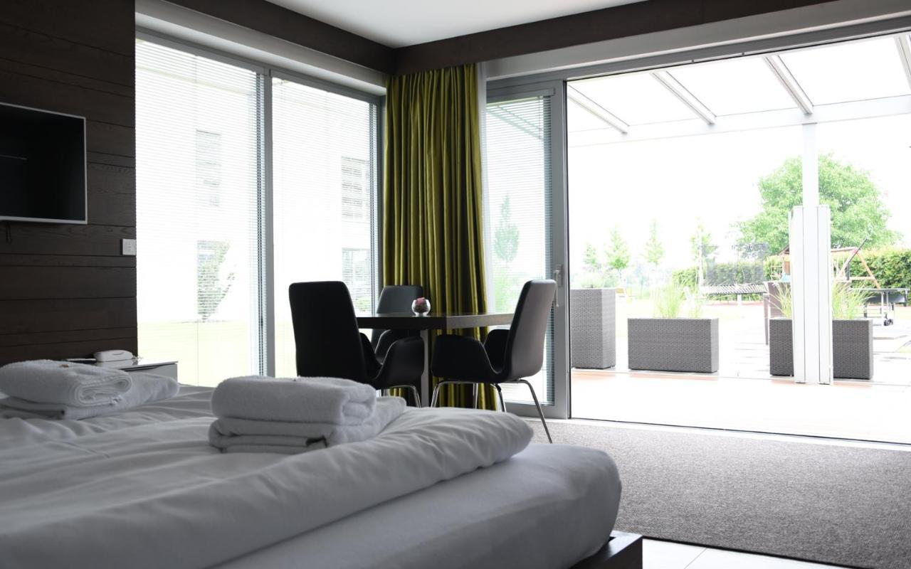 Hotel Harmony Medical & Wellness-Free Parking, 1,8Km From The Center Kroměříž Exteriör bild
