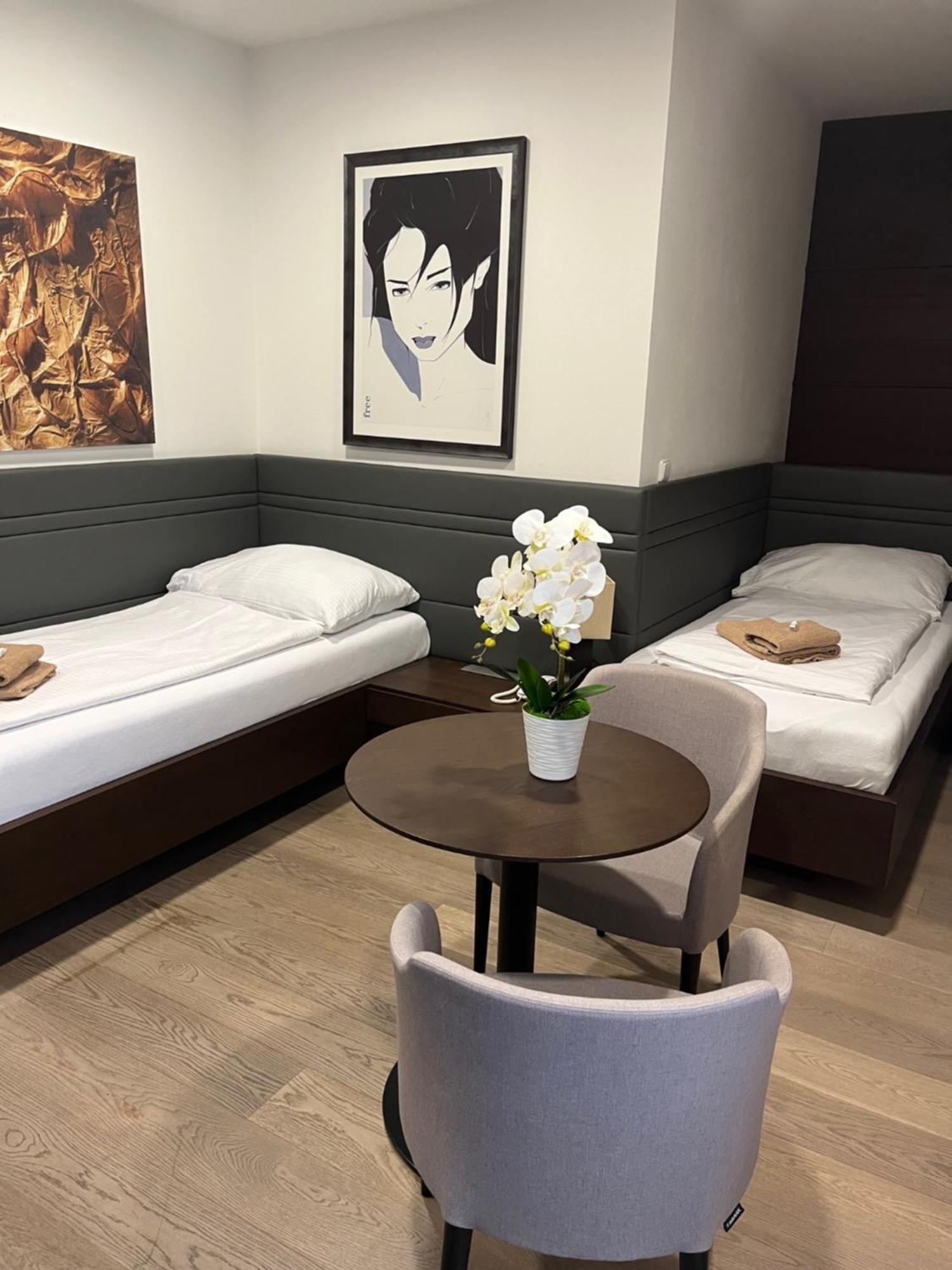 Hotel Harmony Medical & Wellness-Free Parking, 1,8Km From The Center Kroměříž Exteriör bild